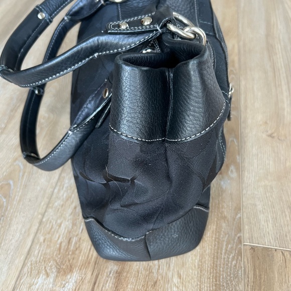 EUC Coach black monogram satchel - Picture 5 of 10